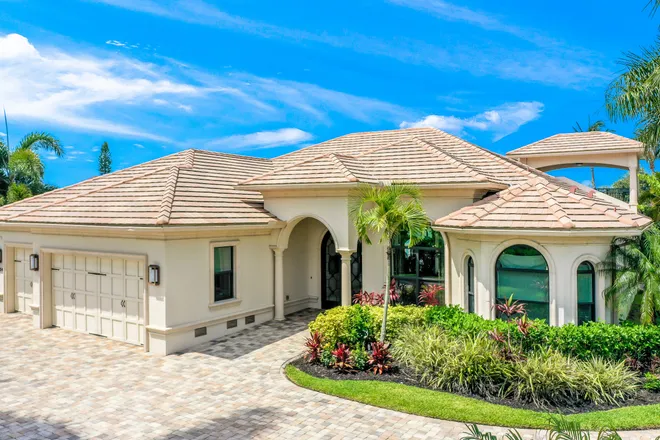 Discovering the Charm of Cape Coral
